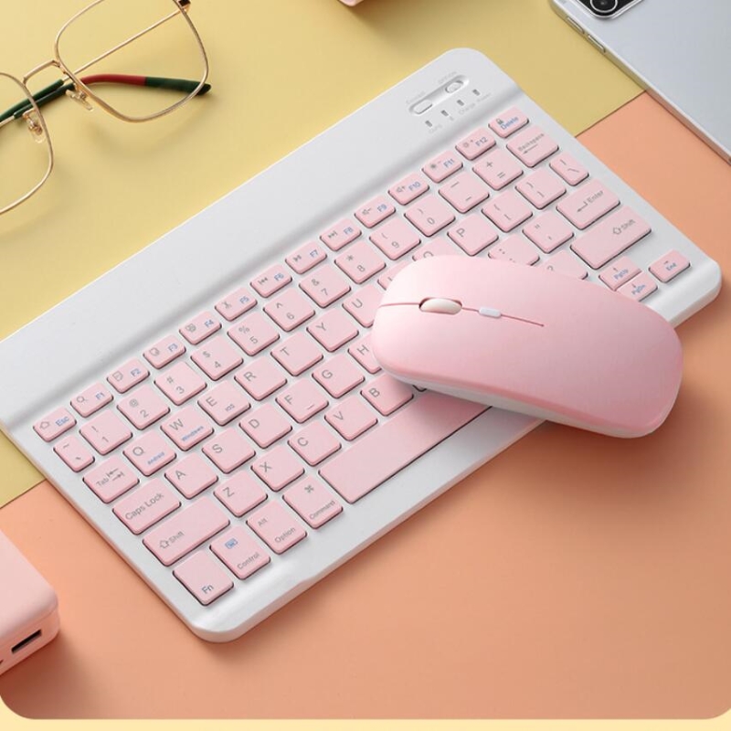Ultraslank Bluetooth-toetsenbo - Desk Setup Ipad recensie en prijs
