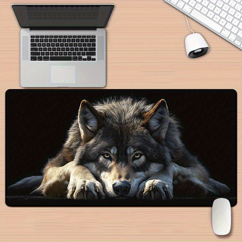 Wilde grijze wolf op zwarte ac - Desk Setup Grey recensie en prijs